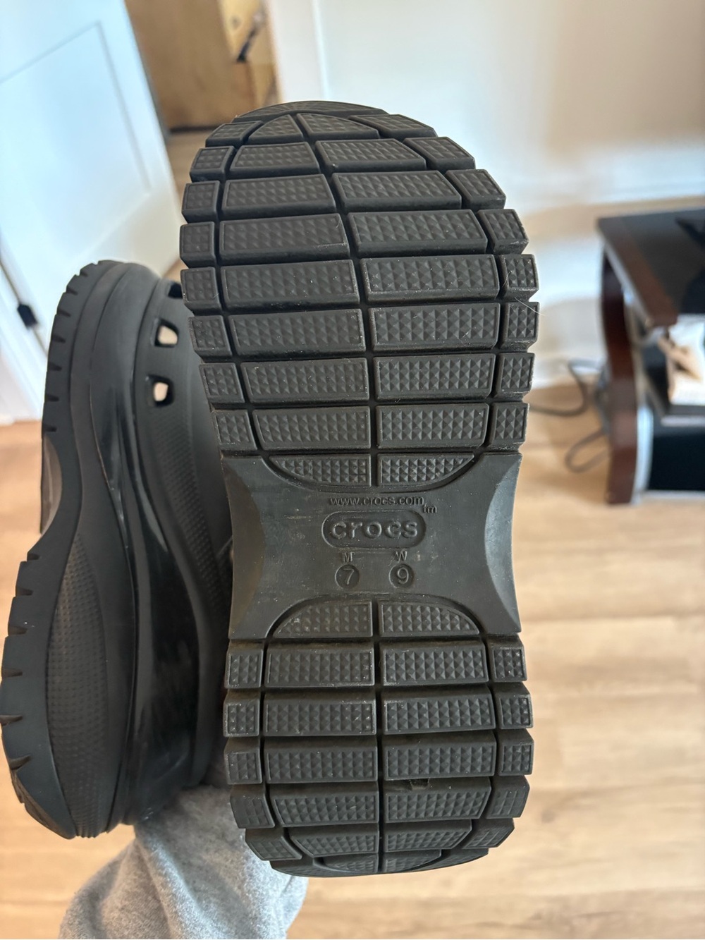 Platform Crocs - Picture 4 of 4